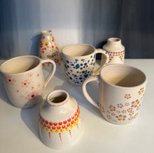 Load image into Gallery viewer, Hand-painted ceramics
